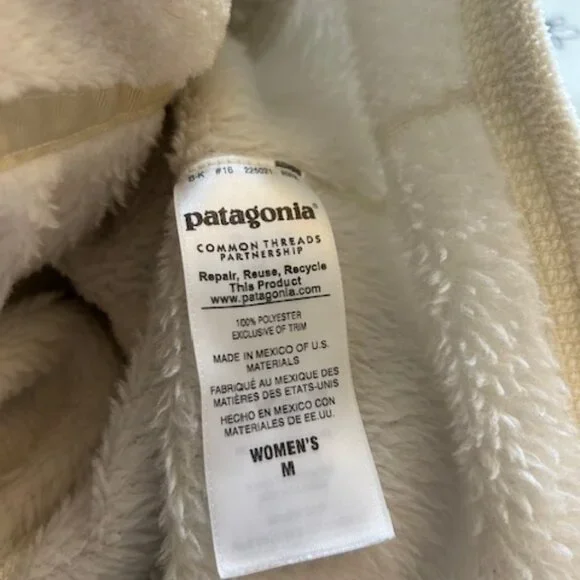 Patagonia Women’s Fleece Pullover – Size Medium - Picture 5 of 5
